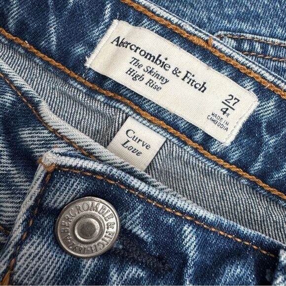 A&F Curve Love The Skinny High Rise Raw Hem Jeans Size 27/4 - Picture 8 of 9